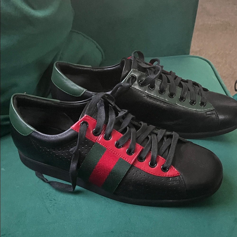 Gucci Black and Red Men's Sneakers